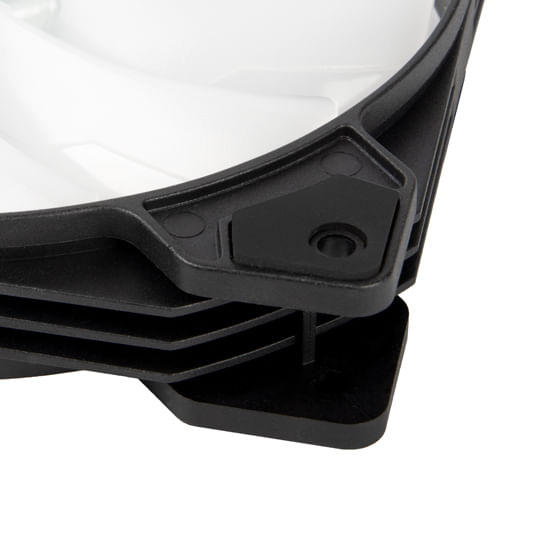 SST-IG360-ARGB-Sistema-di-raffreddamento-ad-acqua-nera-da-360-mm