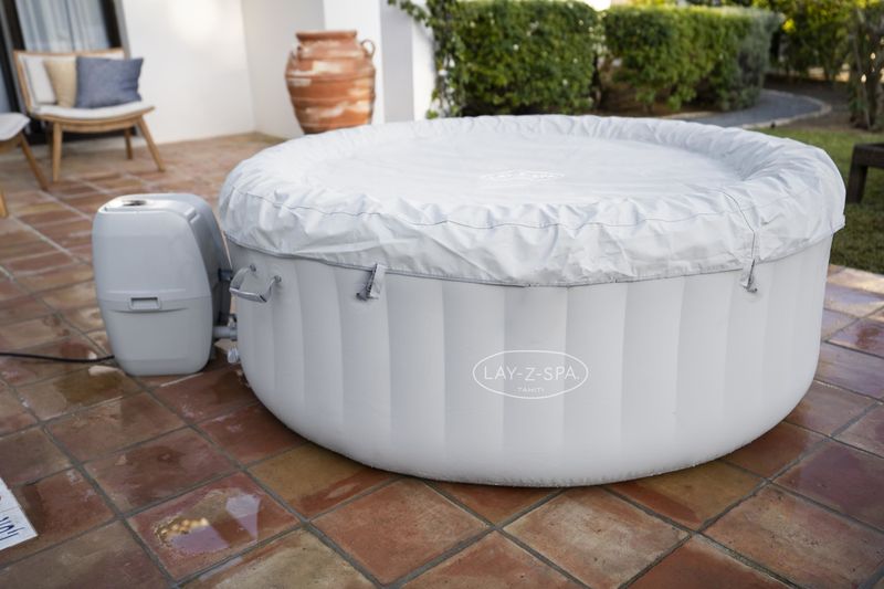 Bestway-Lay-Z-Spa-Tahiti-AirJet---Idromassaggio-Gonfiabile-per-2-4-Persone