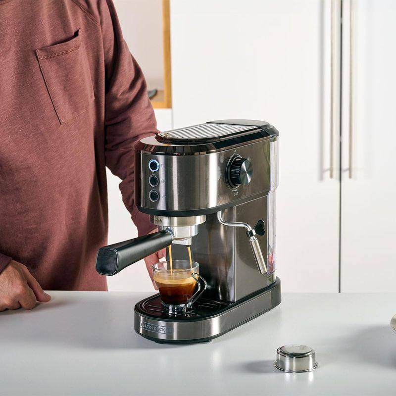 Macchina-per-Caffe-Espresso-BLACK-DECKER-BXCO1350E