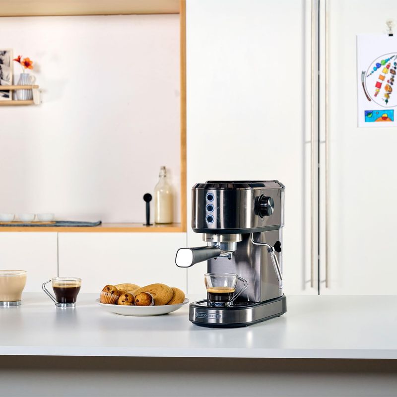 Macchina-per-Caffe-Espresso-BLACK-DECKER-BXCO1350E