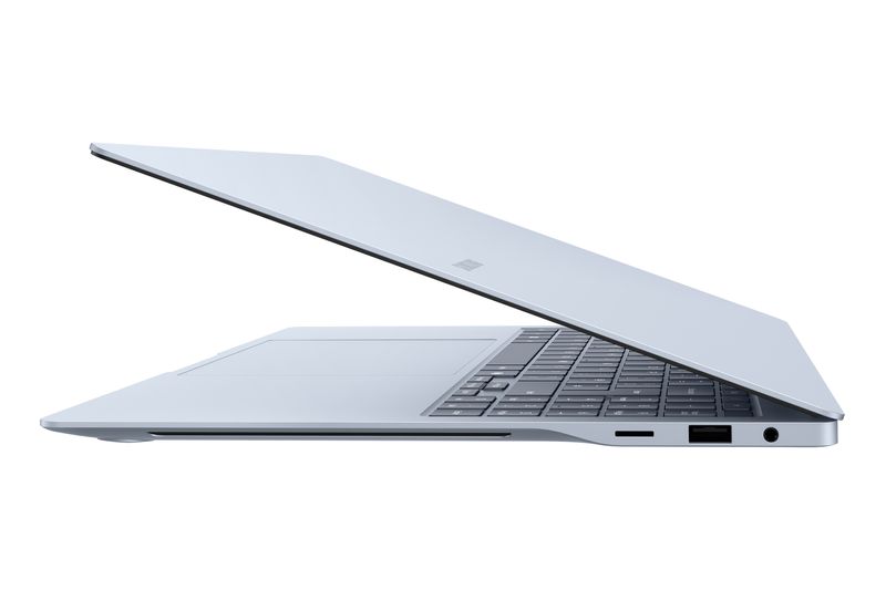 Samsung-Galaxy-Book4-Edge-NP960XMBA-EXP-Qualcomm-Snapdragon-X1E-84-100-Computer-portatile-406-cm--16---Touch-screen-WQX
