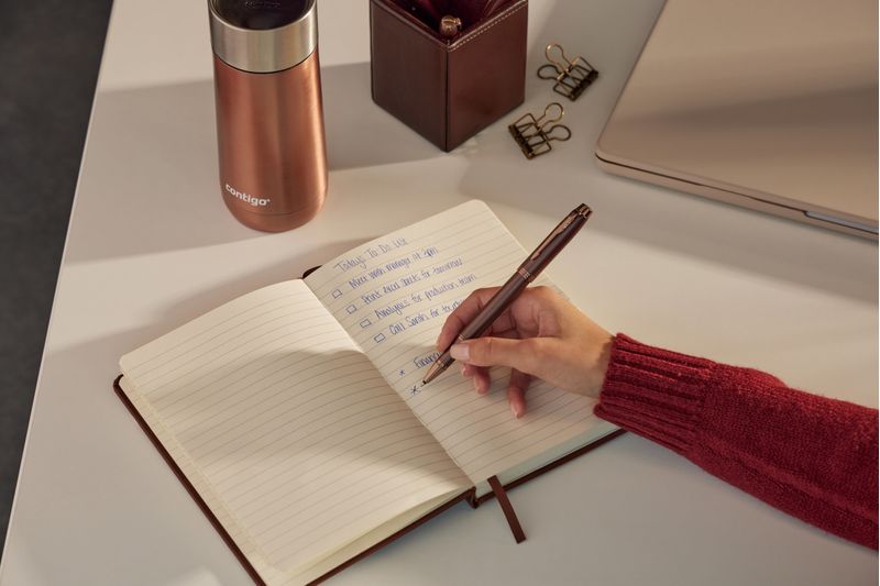 PARKER-Roller-F-IM-Monochrome-burgundy-Parker