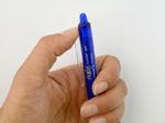 PENNA-SFERA-A-SCATTO-FRIXIONball-CLICKER-07mm-AZZURRO-PILOT