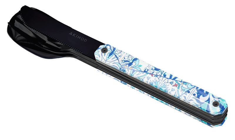 Generica-Akinod-MAGNETIC-STRAIGHT-CUTLERY-12H34-BLACK-MIRROR-Azulejos