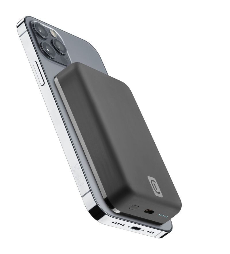 Cellularline-Wireless-power-bank-MAG-10000