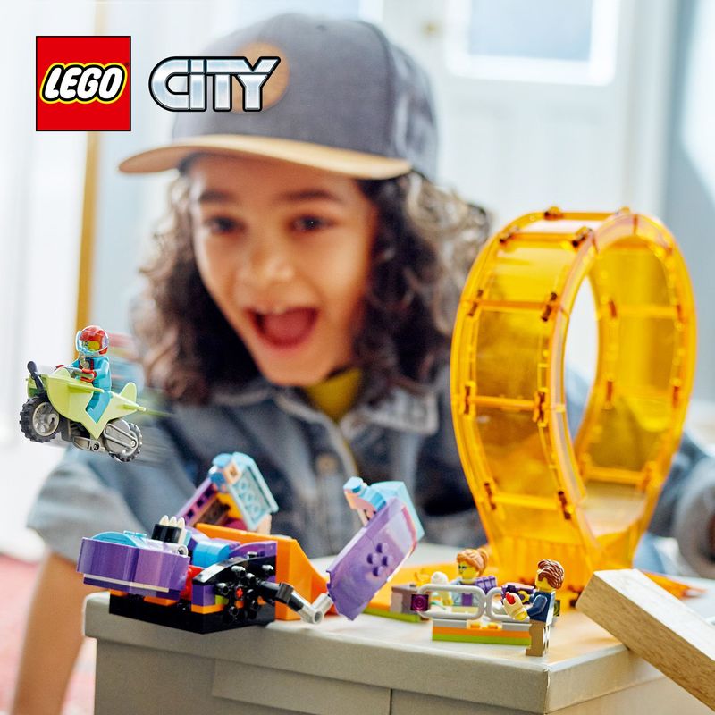 LEGO-City-Giro-della-morte-dello-scimpanze