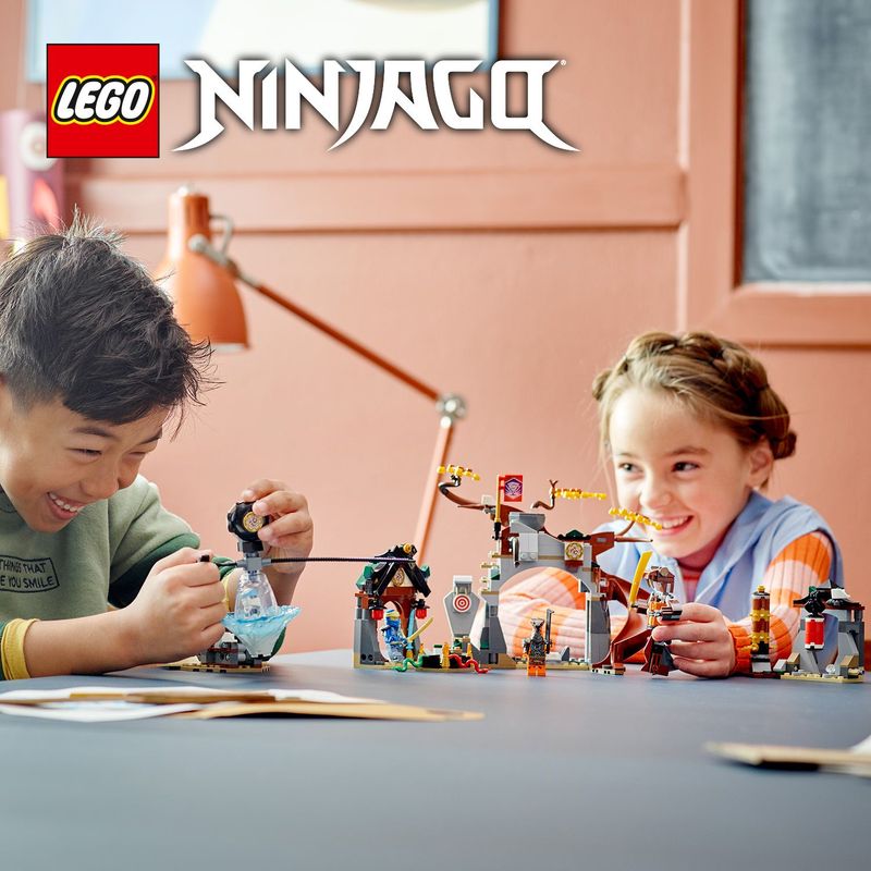 LEGO-NINJAGO-71764-Centro-di-Addestramento-Ninja-Allenamento-Piccoli-Maestri-di-Spinner-Spinjitzu-Trottola-Giocattolo