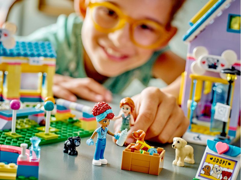 LEGO-Friends-Centro-di-soccorso-per-cani