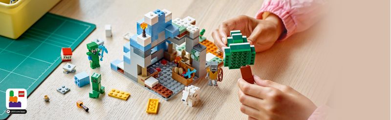 LEGO-Minecraft-I-picchi-ghiacciati