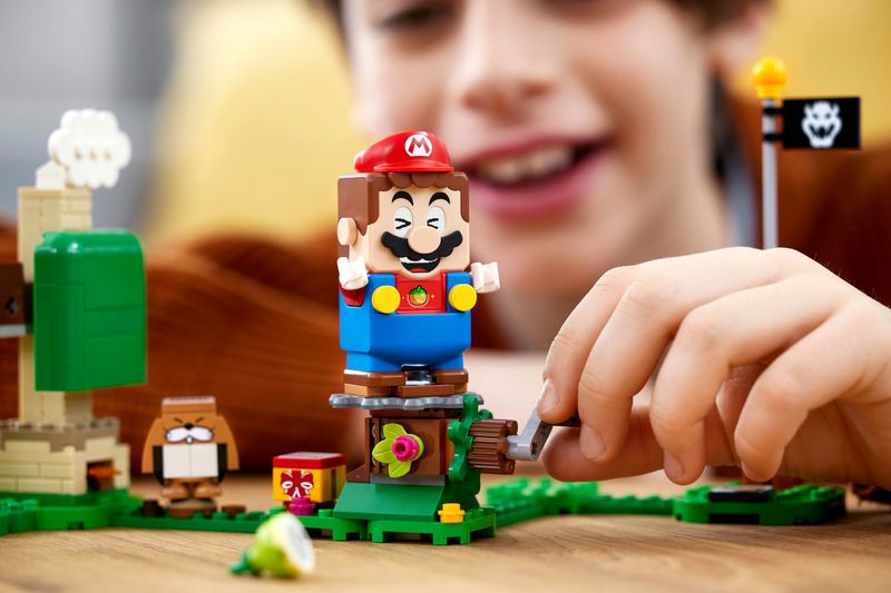 LEGO-Super-Mario-71406-Pack-Espansione-Casa-dei-Regali-di-Yoshi-con-2-Figure-Giocattoli-da-Combinare-con-gli-Starter-Pack