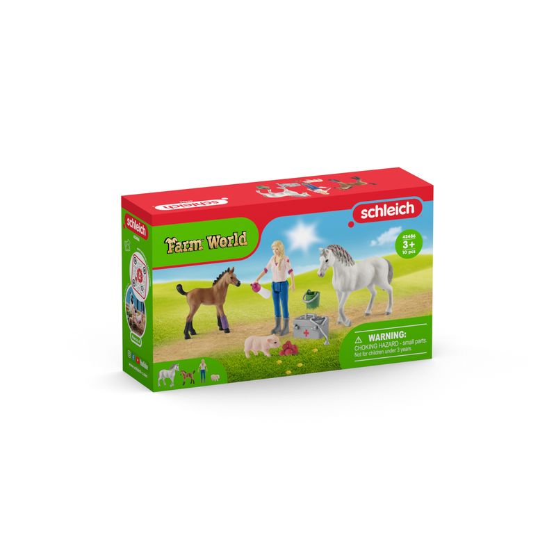 schleich-Farm-World-Vet-visiting-mare-and-foal