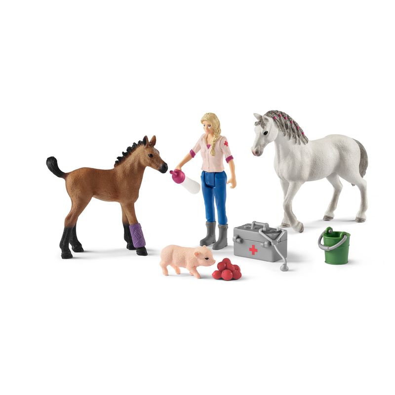 schleich-Farm-World-Vet-visiting-mare-and-foal