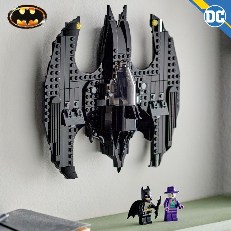 LEGO-DC-76265-Bat-Aereo--Batman-vs.-The-Joker-Aeroplano-Giocattolo-dal-Film-del-1989-con-2-Minifigure