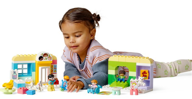 LEGO-DUPLO-10992-Divertimento-all’Asilo-Nido-Gioco-Educativo-per-Bambini-dai-2-Anni-con-Mattoncini-Costruzioni-e-4-Figure