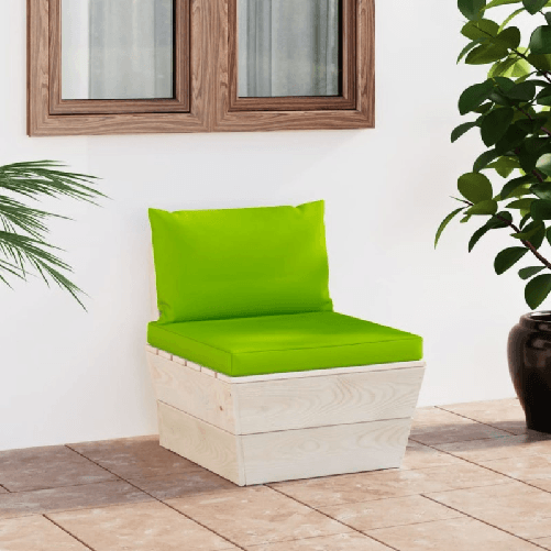 Divano-Centrale-da-Giardino-su-Pallet-e-Cuscini-Legno-di-Abete