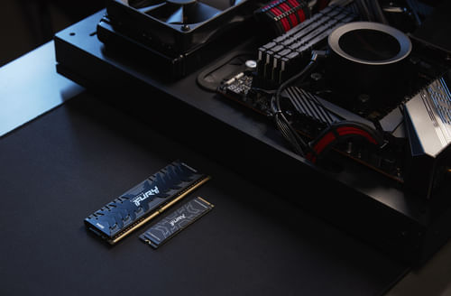 Kingston-FURY-Renegade-2000G-SSD-NVMe-PCIe-4.0-per-Gaming