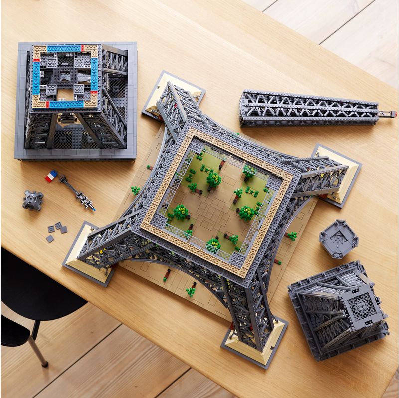 LEGO-ICONS-Eiffel-tower-10307