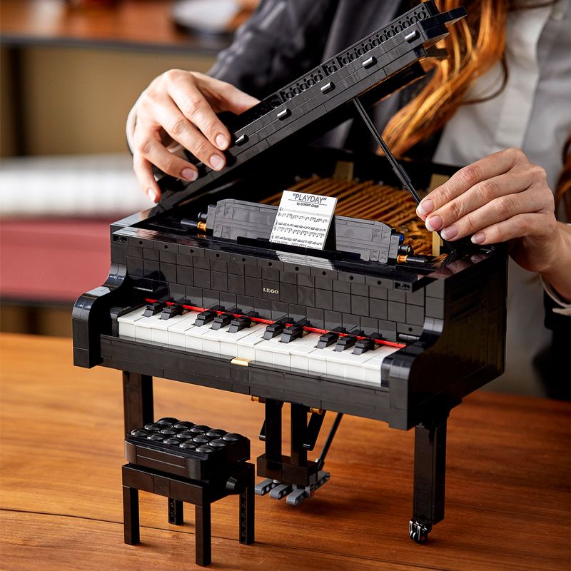 LEGO-Ideas-Pianoforte-a-Coda