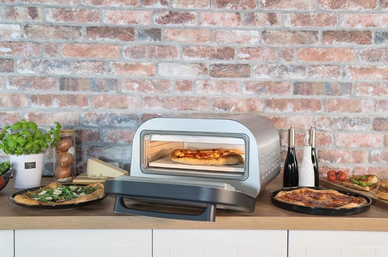 Unold-68816-macchina-e-forno-per-pizza-1-pizza-e--1700-W-Argento