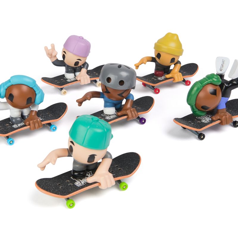 Tech-Deck-Sk8-Crew-Exclusive-Fingerboard--Figure