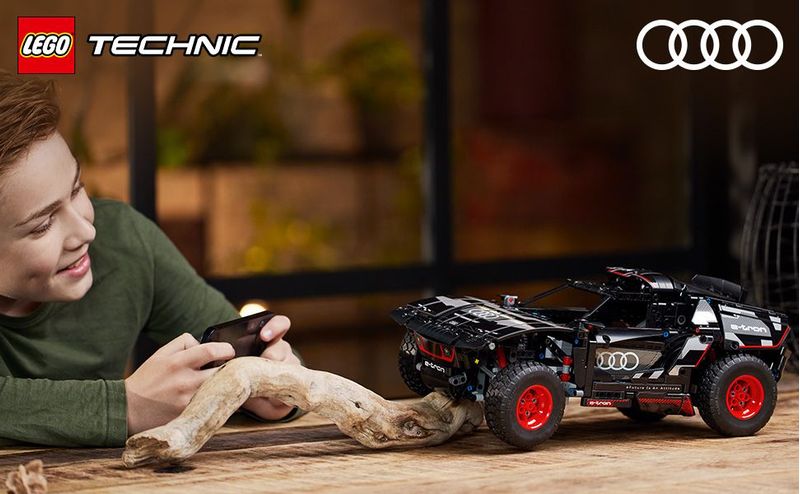 LEGO-Technic-42160-Audi-RS-Q-E-Tron-Macchina-Telecomandata-da-Rally-Modellino-Auto-con-App-CONTROL--Giocattoli-Ragazzi-10-