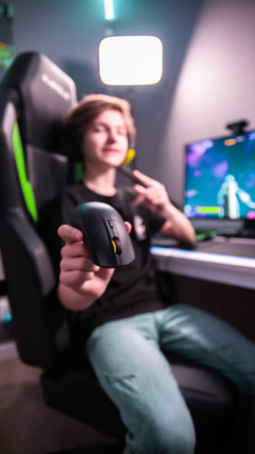 SteelSeries-Rival-3-Wireless-Optisk-TrAÆAaAaAA¥dlAÆAaAaAA¸s-Sort