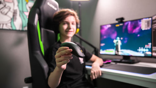 SteelSeries-Rival-3-Wireless-Optisk-TrAÆAaAaAA¥dlAÆAaAaAA¸s-Sort