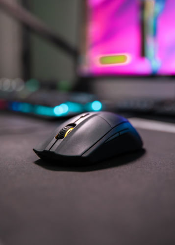 SteelSeries-Rival-3-Wireless-Optisk-TrAÆAaAaAA¥dlAÆAaAaAA¸s-Sort