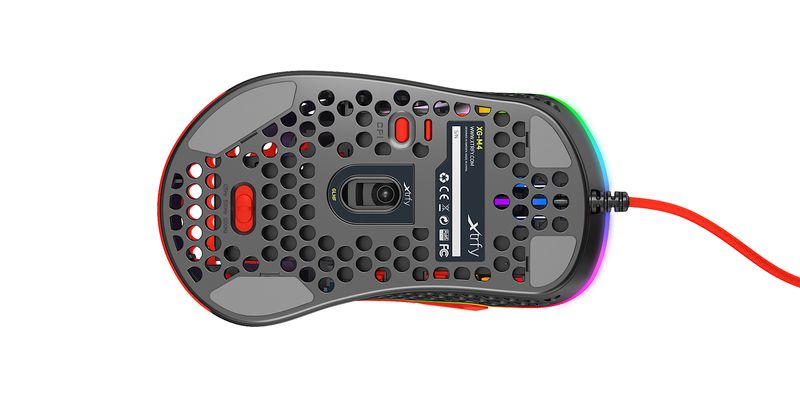 CHERRY-Xtrfy-M4-RGB-in-Rot--kabelgebundene-Gaming-Maus-mit-USB-Typ-A-Anschluss-