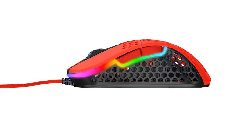 CHERRY-Xtrfy-M4-RGB-in-Rot--kabelgebundene-Gaming-Maus-mit-USB-Typ-A-Anschluss-