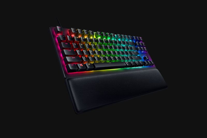 Tasta-Tenkeyless-Razer-Huntsman-V2--interruttore-ottico-lineare-cablato-USB-layout-tedesco-RGB-