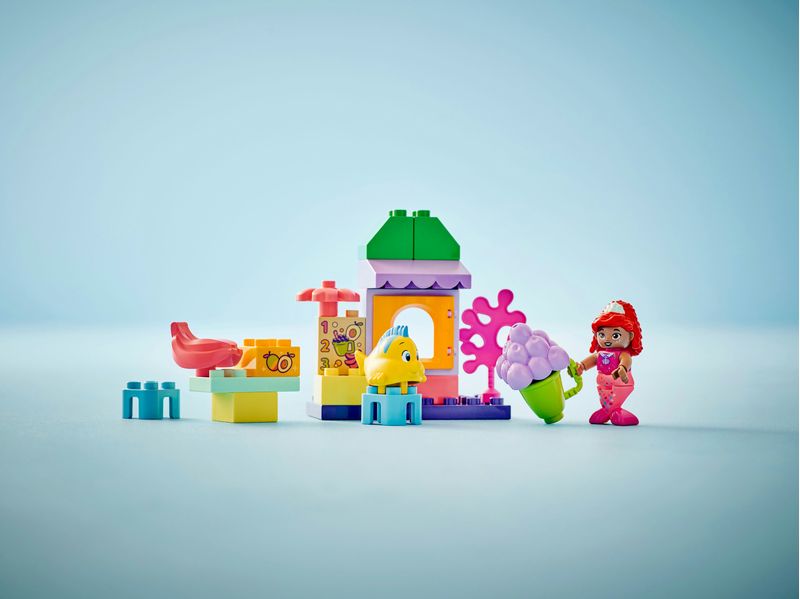 LEGO-DUPLO-Disney-Il-Chiosco-del-CaffAA--di-Ariel-e-Fabius-10420