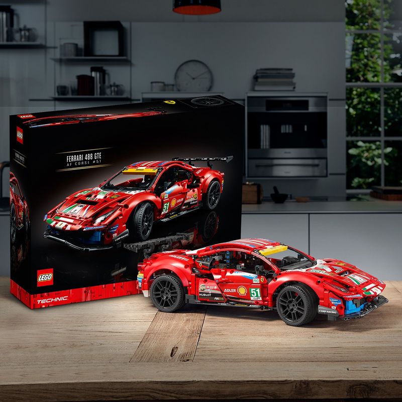 LEGO-Technic-Ferrari-488-GTE-Af-Corse--51