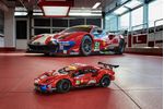 LEGO-Technic-Ferrari-488-GTE-Af-Corse--51