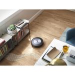 iRobot-Roomba-j7-aspirapolvere-robot-04-L-Grafite