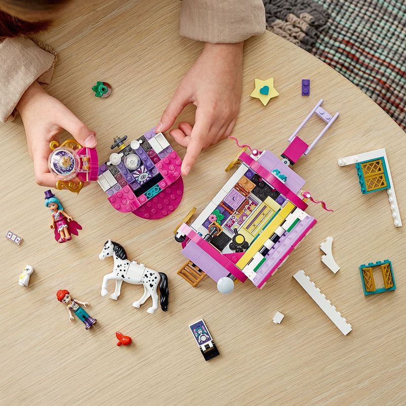 LEGO-Friends-Il-Caravan-Magico