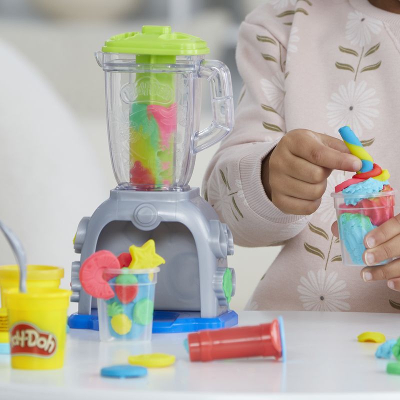 Play-Doh-Kitchen-Creations-Magici-Frullati-playset-con-frullatore-giocattolo