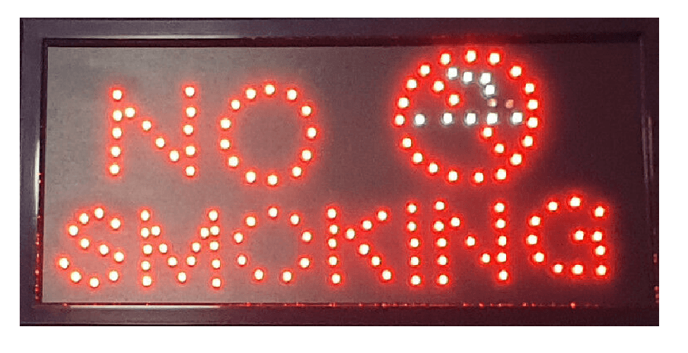 SHOPPING IN RETE INSEGNA LUMINOSA CON SCRITTA NO SMOKING A LED VIETATO FUMARE TABELLA LUMINOSA