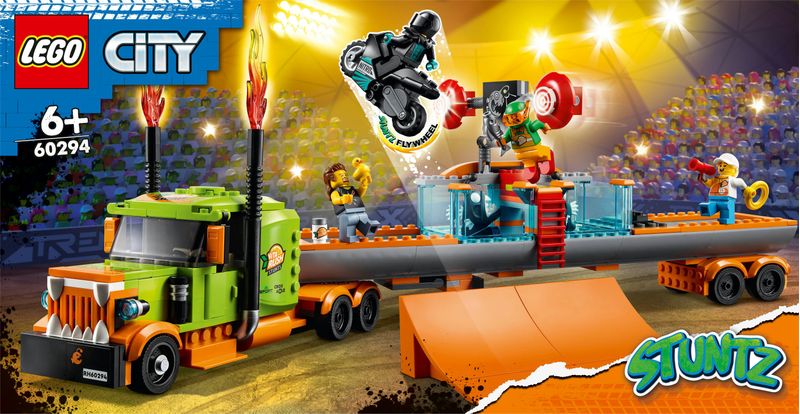 LEGO-City-Truck-dello-Stunt-Show