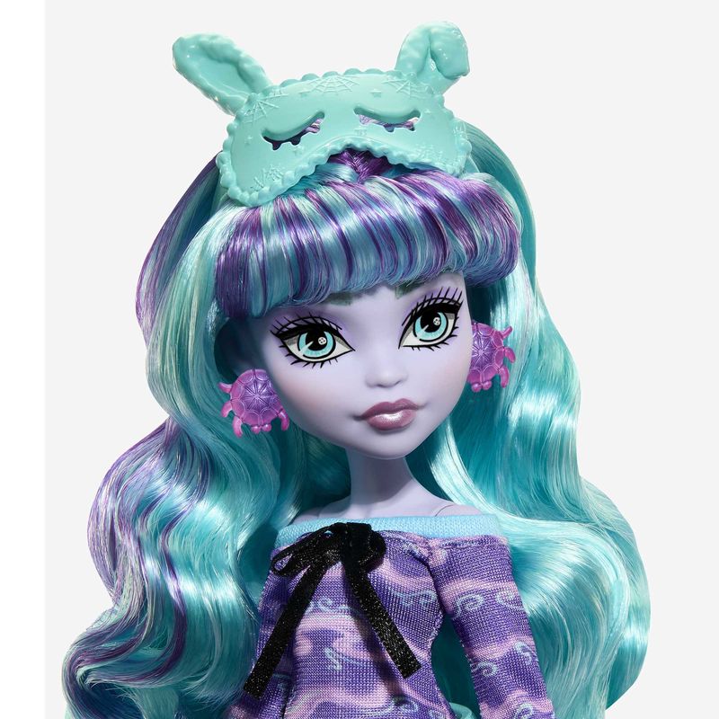 Monster-High-Creepover-Party-HLP87-bambola