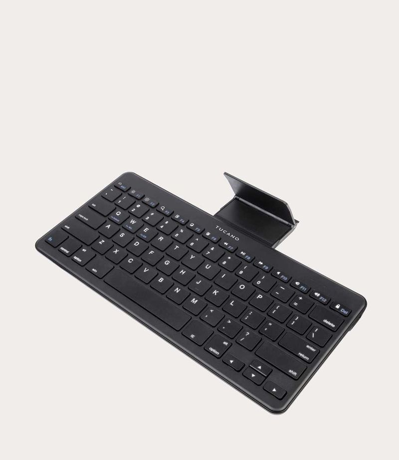 Tucano-MA-CKB-IT-BK-tastiera-per-dispositivo-mobile-Nero-USB-tipo-C-QWERTY-Italiano