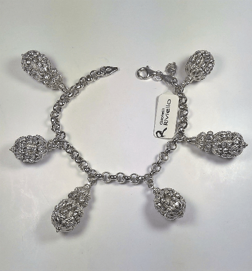 img-3bc487e3-c9e3-4d4a-8199-47b50a07f54f.png