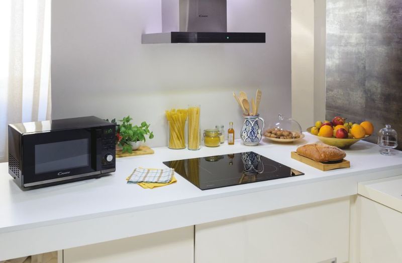 Candy-Moderna-CMGA23TNDB-Superficie-piana-Microonde-con-grill-23-L-900-W-Nero