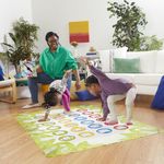 Hasbro-Gaming-Twister-Junior-gioco-in-scatola-Gaming-tappetino-da-gioco-fronte-retro-2-giochi-in-1-gioco-da-festa-per-bambini-e-bambine