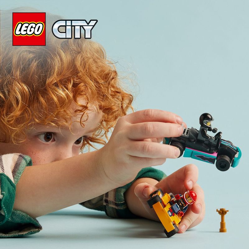 LEGO-City-60400-Go-Kart-e-Piloti-Modellini-da-Costruire-di-Mini-Go-Kart-da-Corsa-Veicoli-Giocattolo-per-Bambini-di-5--Anni