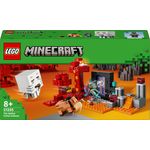 LEGO Minecraft 21255 Agguato nel Portale del Nether, Gioco per Bambini di 8+ Anni