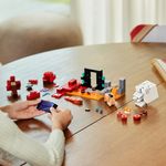 LEGO-Minecraft-21255-Agguato-nel-Portale-del-Nether-Gioco-per-Bambini-di-8--Anni-Set-con-Scene-di-Battaglia-e-Personaggi