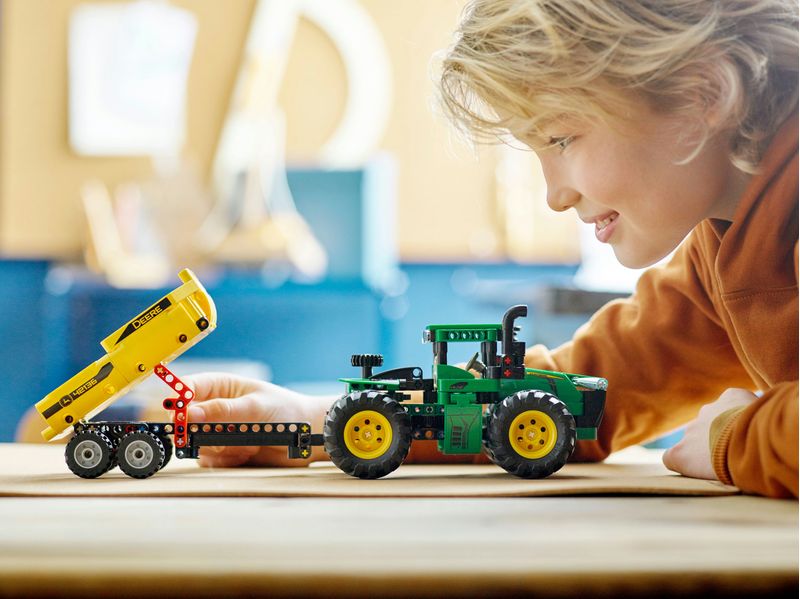 LEGO-Technic-42136-John-Deere-9620R-4WD-Tractor-Giochi-Creativi-Trattore-con-Rimorchio-Replica-Modello-da-Costruzione