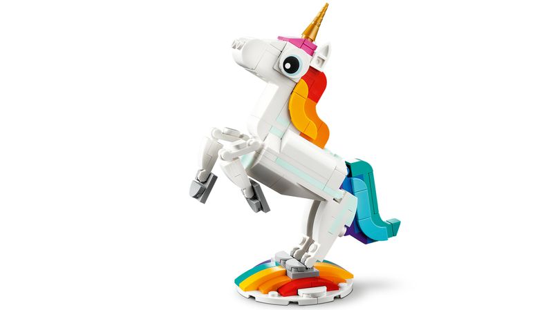 LEGO-Creator-31140-Unicorno-Magico-con-Arcobaleno-Set-3-in-1-con-Animali-Giocattolo-Fantastici-Cavalluccio-Marino-e-Pavone