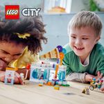 LEGO-City-60363-Gelateria-Giochi-per-Bambini-6--anni-con-Carretto-dei-Gelati-Giocattolo-e-3-Minifigure-Idea-Regalo-Set-2023